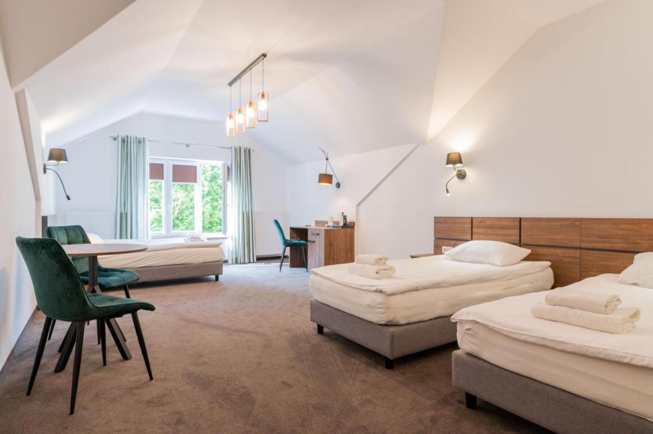 Hotel Odejewscy Chojnice Bagian luar foto