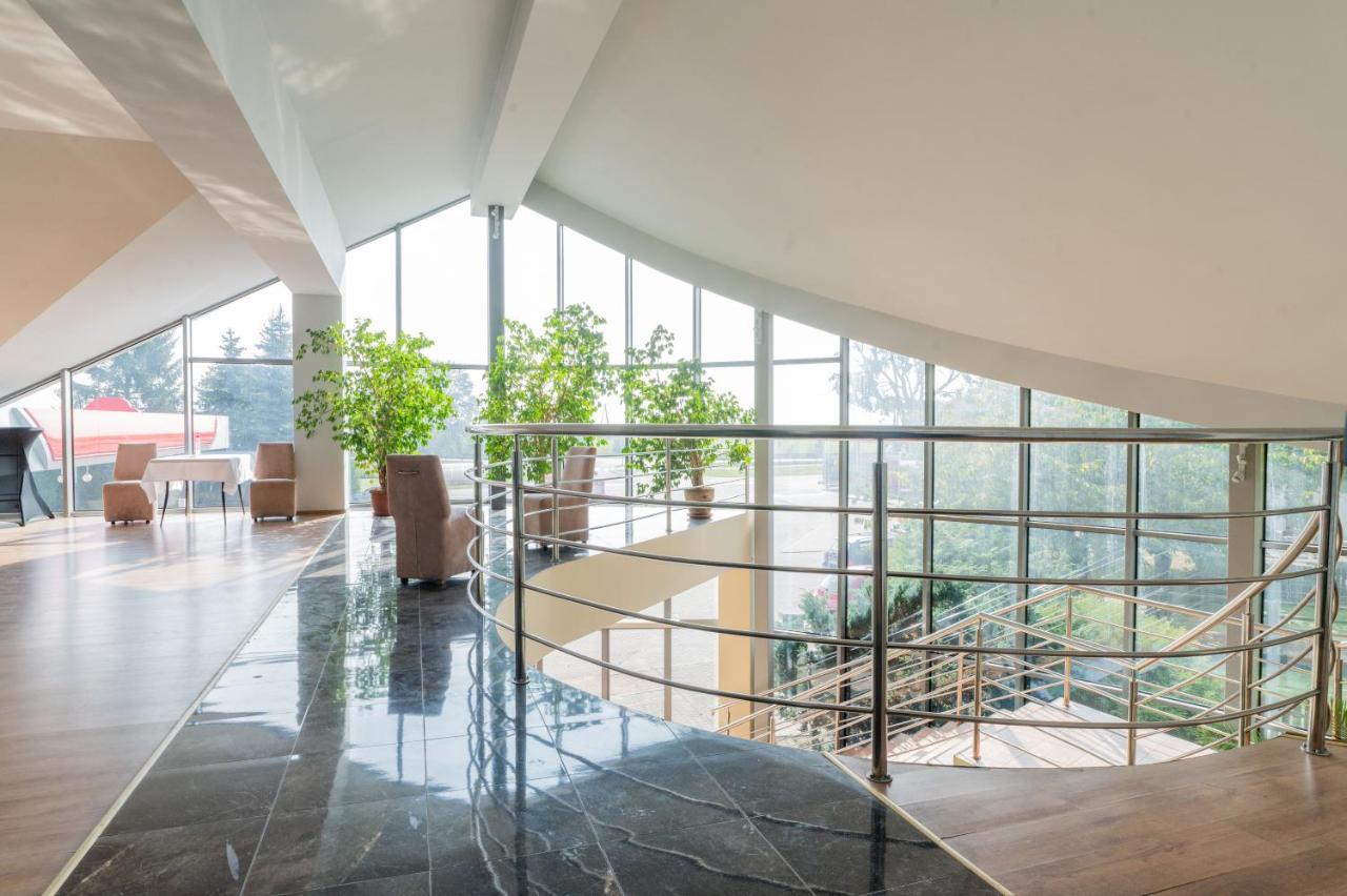 Hotel Odejewscy Chojnice Bagian luar foto