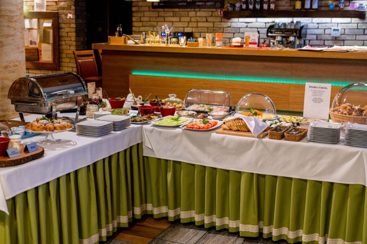 Hotel Odejewscy Chojnice Bagian luar foto