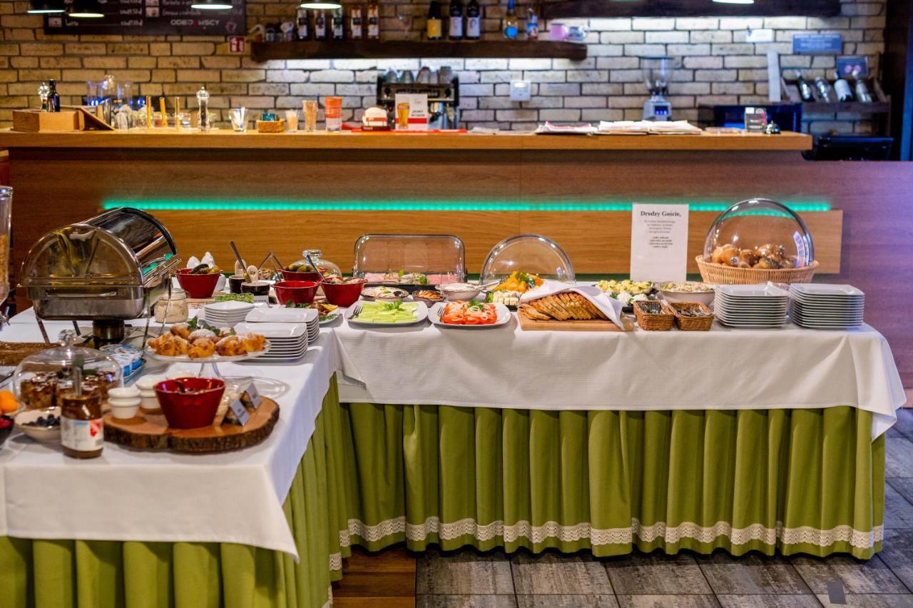 Hotel Odejewscy Chojnice Bagian luar foto